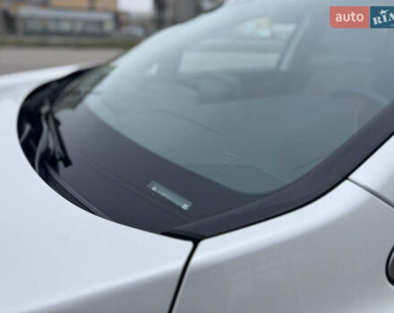 Белый Лексус РХ, объемом двигателя 2 л и пробегом 46 тыс. км за 46000 $, фото 14 на Automoto.ua