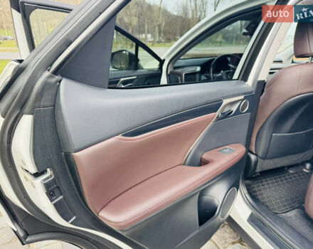 Белый Лексус РХ, объемом двигателя 3.46 л и пробегом 135 тыс. км за 44444 $, фото 97 на Automoto.ua