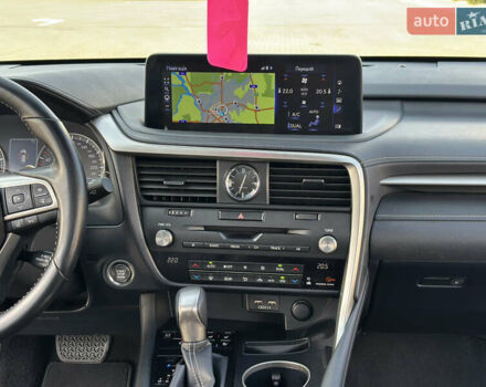 Білий Лексус РХ, об'ємом двигуна 3.46 л та пробігом 150 тис. км за 37500 $, фото 31 на Automoto.ua