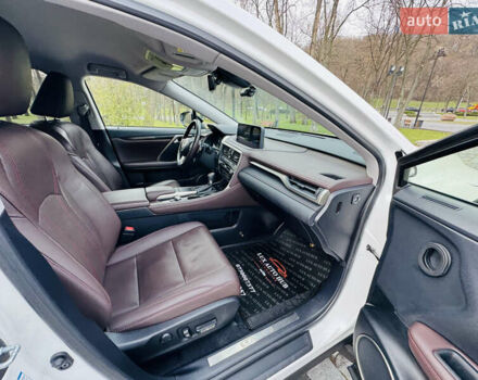 Белый Лексус РХ, объемом двигателя 3.46 л и пробегом 135 тыс. км за 44444 $, фото 75 на Automoto.ua