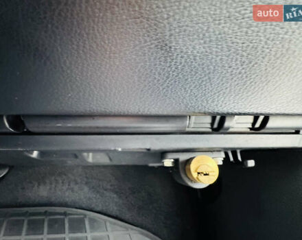 Белый Лексус РХ, объемом двигателя 3.46 л и пробегом 135 тыс. км за 44444 $, фото 82 на Automoto.ua