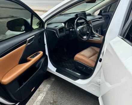 Белый Лексус РХ, объемом двигателя 2 л и пробегом 69 тыс. км за 46800 $, фото 15 на Automoto.ua