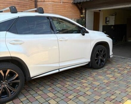 Белый Лексус РХ, объемом двигателя 3.46 л и пробегом 54 тыс. км за 55000 $, фото 2 на Automoto.ua