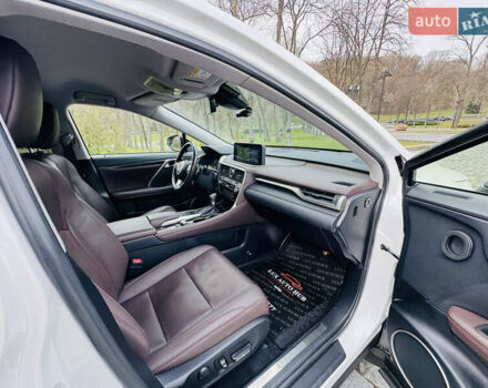 Белый Лексус РХ, объемом двигателя 3.46 л и пробегом 135 тыс. км за 44444 $, фото 73 на Automoto.ua