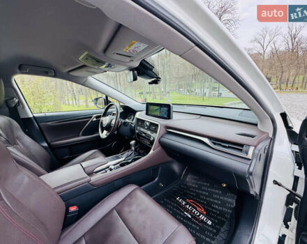 Белый Лексус РХ, объемом двигателя 3.46 л и пробегом 135 тыс. км за 44444 $, фото 62 на Automoto.ua