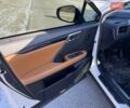 Белый Лексус РХ, объемом двигателя 2 л и пробегом 70 тыс. км за 41500 $, фото 11 на Automoto.ua