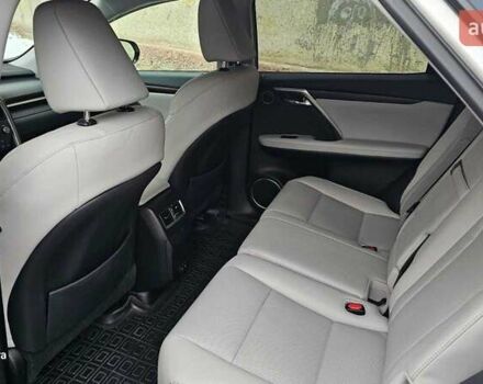 Белый Лексус РХ, объемом двигателя 3.5 л и пробегом 72 тыс. км за 47500 $, фото 10 на Automoto.ua