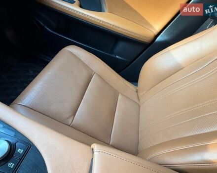 Белый Лексус РХ, объемом двигателя 2 л и пробегом 71 тыс. км за 40900 $, фото 40 на Automoto.ua