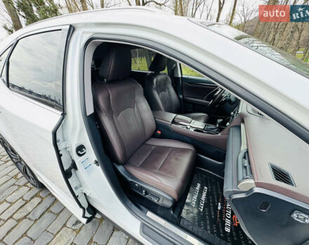 Белый Лексус РХ, объемом двигателя 3.46 л и пробегом 135 тыс. км за 44444 $, фото 71 на Automoto.ua