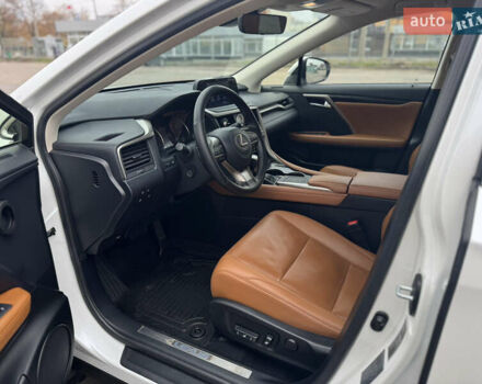 Белый Лексус РХ, объемом двигателя 2 л и пробегом 46 тыс. км за 46000 $, фото 16 на Automoto.ua