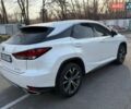 Белый Лексус РХ, объемом двигателя 2 л и пробегом 71 тыс. км за 40900 $, фото 4 на Automoto.ua