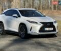 Белый Лексус РХ, объемом двигателя 2 л и пробегом 73 тыс. км за 43700 $, фото 1 на Automoto.ua