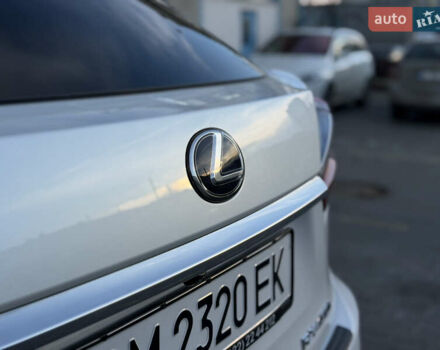 Белый Лексус РХ, объемом двигателя 3.5 л и пробегом 92 тыс. км за 37500 $, фото 24 на Automoto.ua