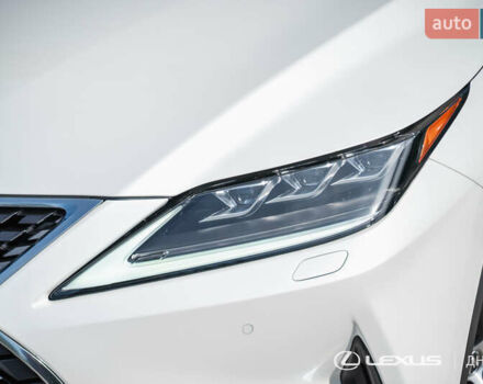 Лексус РХ 2020 в Днепре (Днепропетровске) на Automoto.ua Белый Лексус РХ, объемом двигателя 2 л и пробегом 72 тыс. км за 41500 $, фото 1 на Automoto.ua