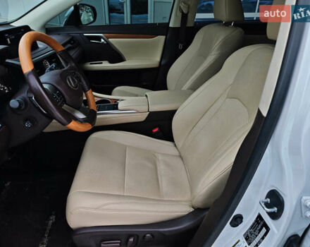Белый Лексус РХ, объемом двигателя 3.5 л и пробегом 58 тыс. км за 49890 $, фото 20 на Automoto.ua