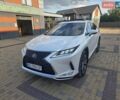 Белый Лексус РХ, объемом двигателя 2 л и пробегом 167 тыс. км за 37900 $, фото 2 на Automoto.ua