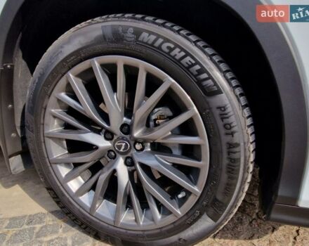 Белый Лексус РХ, объемом двигателя 3.46 л и пробегом 142 тыс. км за 52500 $, фото 11 на Automoto.ua