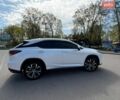 Белый Лексус РХ, объемом двигателя 2 л и пробегом 48 тыс. км за 50000 $, фото 2 на Automoto.ua