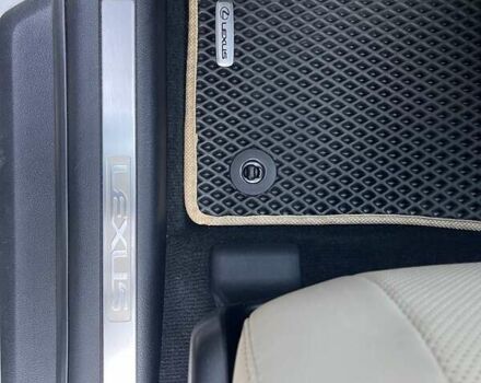 Белый Лексус РХ, объемом двигателя 3.46 л и пробегом 52 тыс. км за 38500 $, фото 18 на Automoto.ua