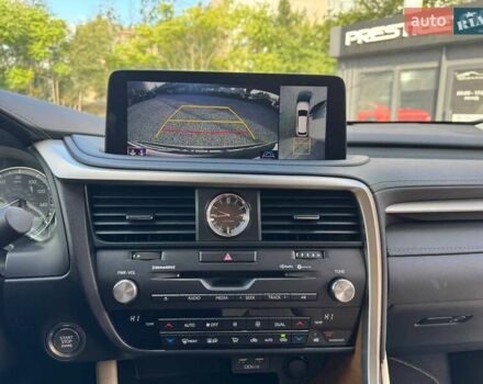 Лексус РХ 2021 в Днепре (Днепропетровске) на Automoto.ua Белый Лексус РХ, объемом двигателя 3.5 л и пробегом 70 тыс. км за 45000 $, фото 30 на Automoto.ua