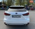Белый Лексус РХ, объемом двигателя 2 л и пробегом 44 тыс. км за 51000 $, фото 1 на Automoto.ua