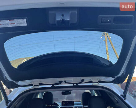 Білий Лексус РХ, об'ємом двигуна 3.5 л та пробігом 53 тис. км за 53300 $, фото 34 на Automoto.ua