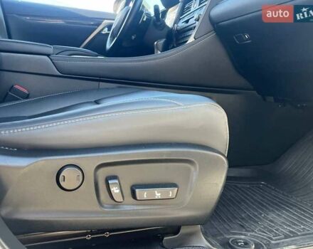 Лексус РХ 2021 в Львове на Automoto.ua Белый Лексус РХ, объемом двигателя 2 л и пробегом 104 тыс. км за 42290 $, фото 20 на Automoto.ua