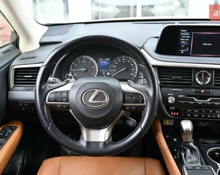 Белый Лексус РХ, объемом двигателя 2 л и пробегом 107 тыс. км за 41069 $, фото 8 на Automoto.ua