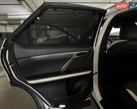Лексус РХ 2021 в Киеве на Automoto.ua Белый Лексус РХ, объемом двигателя 3.46 л и пробегом 32 тыс. км за 56000 $, фото 17 на Automoto.ua
