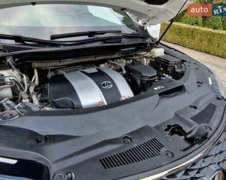 Белый Лексус РХ, объемом двигателя 3.46 л и пробегом 142 тыс. км за 52500 $, фото 55 на Automoto.ua