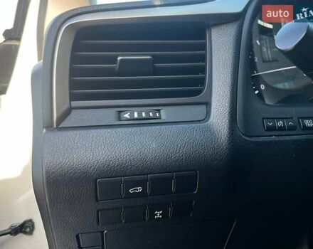 Лексус РХ 2021 в Львове на Automoto.ua Белый Лексус РХ, объемом двигателя 2 л и пробегом 104 тыс. км за 42290 $, фото 40 на Automoto.ua