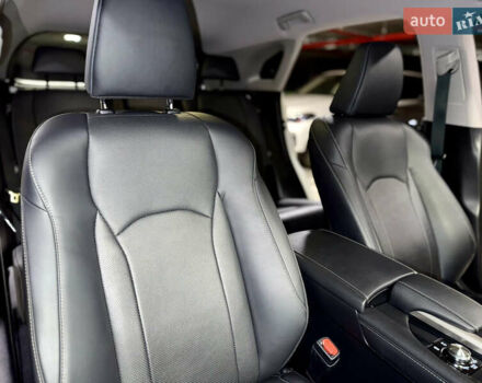 Білий Лексус РХ, об'ємом двигуна 2 л та пробігом 69 тис. км за 48500 $, фото 35 на Automoto.ua