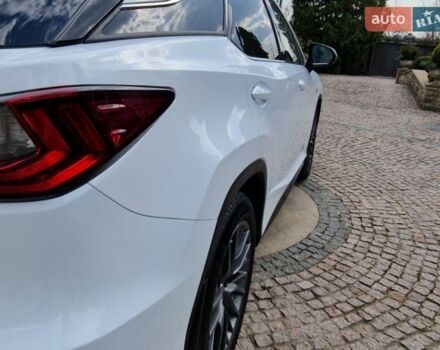 Белый Лексус РХ, объемом двигателя 3.46 л и пробегом 142 тыс. км за 52500 $, фото 23 на Automoto.ua