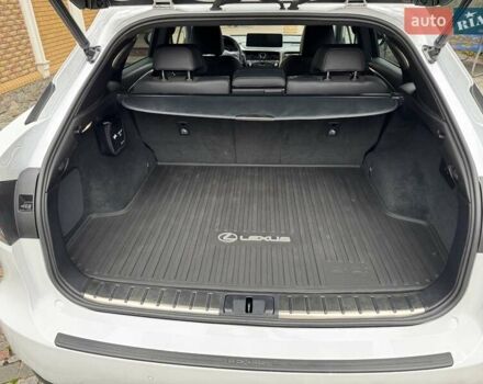 Белый Лексус РХ, объемом двигателя 3.46 л и пробегом 1 тыс. км за 65000 $, фото 9 на Automoto.ua