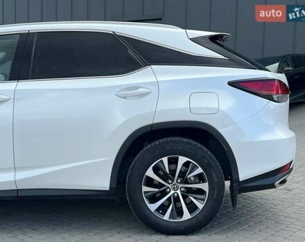 Лексус РХ 2021 в Львове на Automoto.ua Белый Лексус РХ, объемом двигателя 2 л и пробегом 104 тыс. км за 42290 $, фото 4 на Automoto.ua