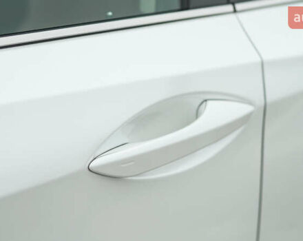 Белый Лексус РХ, объемом двигателя 3.5 л и пробегом 40 тыс. км за 60542 $, фото 14 на Automoto.ua