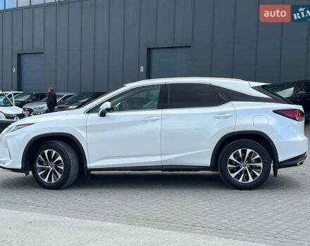 Лексус РХ 2021 в Львове на Automoto.ua Белый Лексус РХ, объемом двигателя 2 л и пробегом 104 тыс. км за 42290 $, фото 2 на Automoto.ua