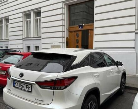 Білий Лексус РХ, об'ємом двигуна 2 л та пробігом 56 тис. км за 46700 $, фото 4 на Automoto.ua