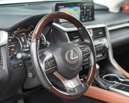 Белый Лексус РХ, объемом двигателя 3.5 л и пробегом 40 тыс. км за 60542 $, фото 15 на Automoto.ua