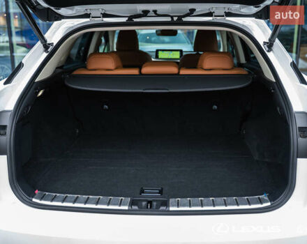 Белый Лексус РХ, объемом двигателя 3.46 л и пробегом 66 тыс. км за 50700 $, фото 40 на Automoto.ua