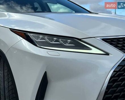 Лексус РХ 2021 в Львове на Automoto.ua Белый Лексус РХ, объемом двигателя 2 л и пробегом 104 тыс. км за 42290 $, фото 12 на Automoto.ua