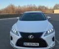 Белый Лексус РХ, объемом двигателя 2 л и пробегом 65 тыс. км за 49990 $, фото 1 на Automoto.ua