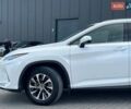 Лексус РХ 2021 в Львове на Automoto.ua Белый Лексус РХ, объемом двигателя 2 л и пробегом 104 тыс. км за 42290 $, фото 3 на Automoto.ua