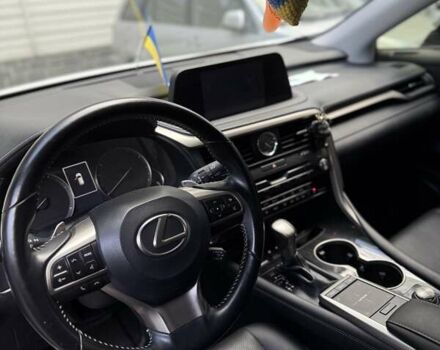 Білий Лексус РХ, об'ємом двигуна 2 л та пробігом 69 тис. км за 50000 $, фото 6 на Automoto.ua