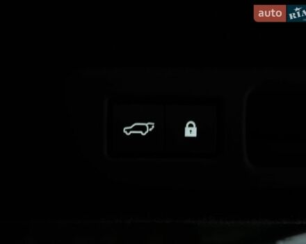 Белый Лексус РХ, объемом двигателя 3.46 л и пробегом 61 тыс. км за 57500 $, фото 32 на Automoto.ua