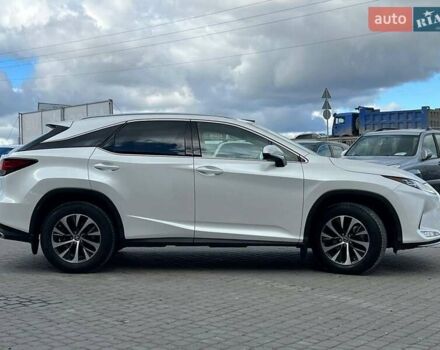 Лексус РХ 2021 в Львове на Automoto.ua Белый Лексус РХ, объемом двигателя 2 л и пробегом 104 тыс. км за 42290 $, фото 9 на Automoto.ua