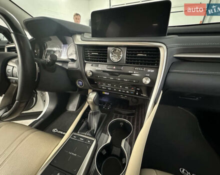 Білий Лексус РХ, об'ємом двигуна 3.5 л та пробігом 29 тис. км за 55500 $, фото 26 на Automoto.ua