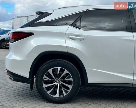 Лексус РХ 2021 в Львове на Automoto.ua Белый Лексус РХ, объемом двигателя 2 л и пробегом 104 тыс. км за 42290 $, фото 8 на Automoto.ua