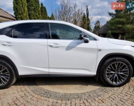 Белый Лексус РХ, объемом двигателя 3.46 л и пробегом 142 тыс. км за 52500 $, фото 3 на Automoto.ua