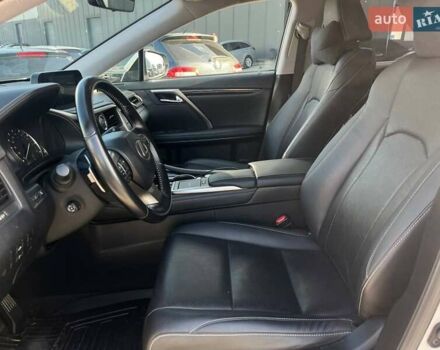Лексус РХ 2021 в Львове на Automoto.ua Белый Лексус РХ, объемом двигателя 2 л и пробегом 104 тыс. км за 42290 $, фото 41 на Automoto.ua